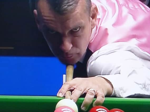 Mark Davis is through to the last 16 of the Coral UK Championship after coming from 5-3 down to beat Joe Perry 6-5 last night