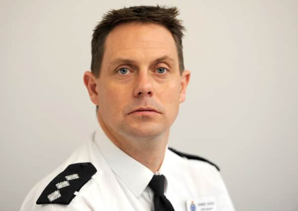 JPCT 101212 Chief Inspector for Horsham Howard Hodges. Photo by Derek Martin ENGSUS00120121012130522