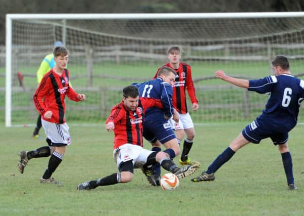 JPCT 170115 S15020296x Football: County League Division 3: Billingshurst v Clymping -photo by Steve Cobb SUS-150113-094507001