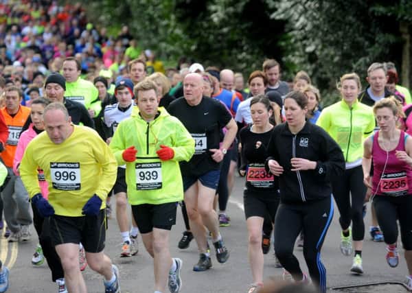 Action from last year's Chi Priory 10k   Picture by Louise Adams C140183