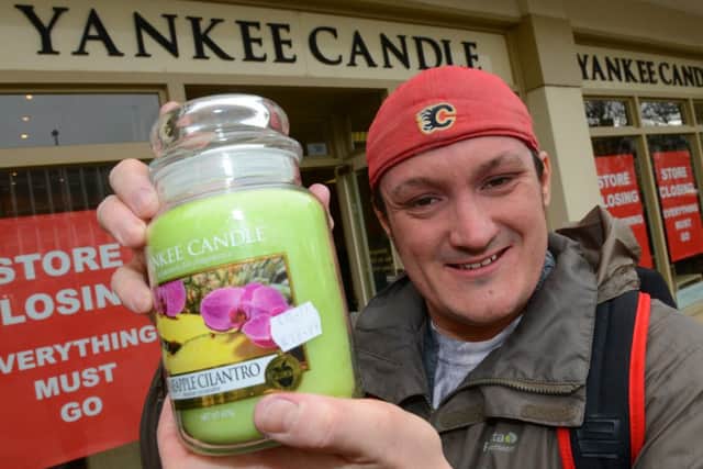 WH 170115 Rally in support of Yankee Candle, Guildbourne Centre, Worthing. Organiser Adam Terry. Photo by Derek Martin SUS-150117-123658001