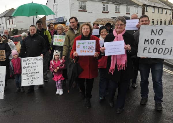 Rope Walk residents rally, appealing for a west bank flood defence scheme to start