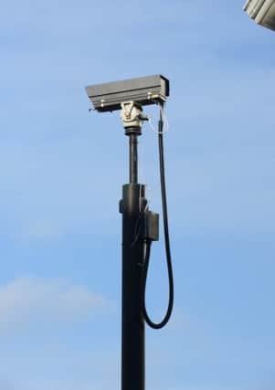 LG 200115 Littlehampton town centre CCTV cameras. Photo by Derek martin SUS-150120-152713001