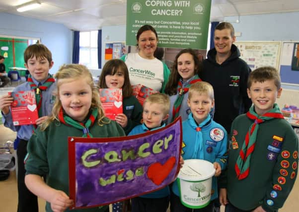 1: Beavers, Cubs and Scouts unite to lend a helping hand to charity D15091105a