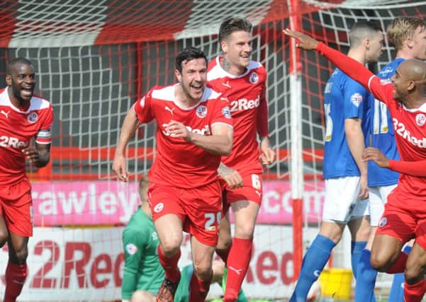 Crawley Town V Oldham Athletic 6/4/15 (Pic by Jon Rigby) SUS-150704-100530008