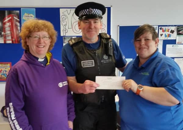 Horsham police donate £250 to Southwater Youth Project