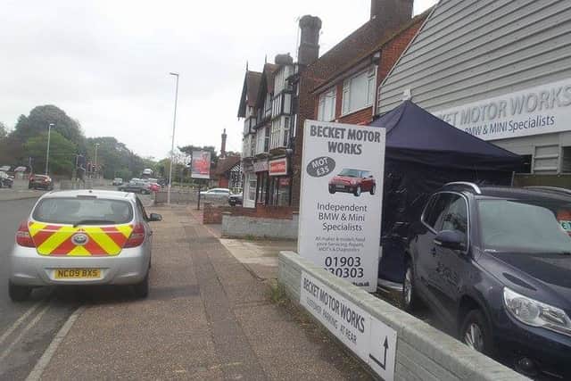 Becket Motors searched by police on Wednesday SUS-150605-131541001