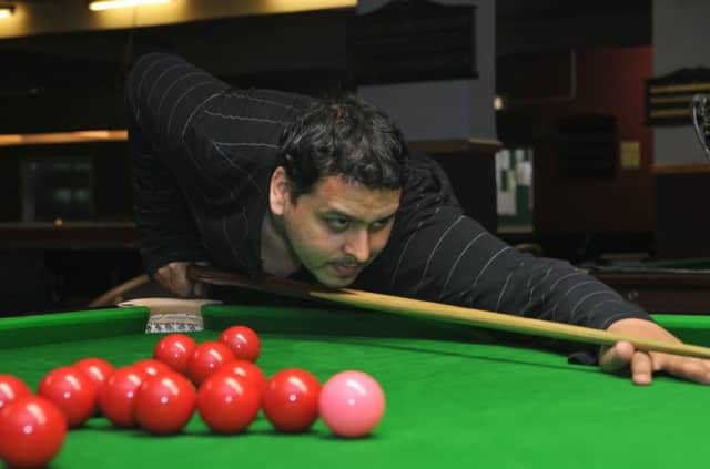 Leo Fernandez narrowly missed out on a place on the professional snooker circuit at Q School 1
