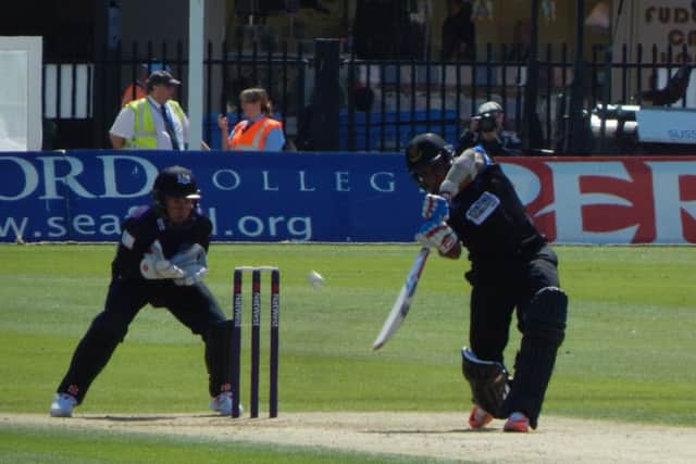Mahela Jayawardene hitting Tom Smith for six. Picture by Mark Dunford SUS-150519-082857001