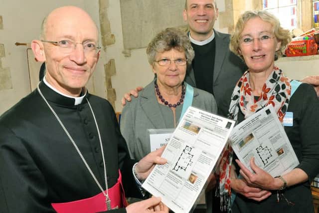 S14840h14

The Launch of the Church Trail at St Peter Church Upper Beeding on Tuesday morning. The Bishop of Chichester the  rt rev Martin Warner Steyning DFAS chairman Penny Hill rev John Challis and Ann Blakelock Steyning DFAS vice chairman SUS-140804-164050001