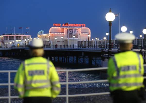 Worthing Pier still standing after tonight's emergency SUS-150613-231021001