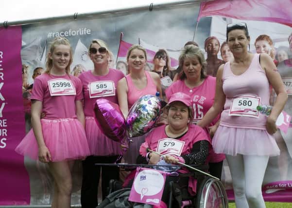 Race for Life, Hastings, 2015.
Photo by Frank Copper. SUS-150615-091443001