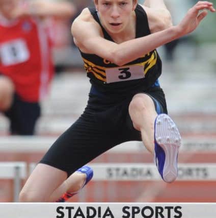 Sussex Schools Athletics Championships at K2 13/6/15 (Pic by Jon Rigby) SUS-150615-110529008