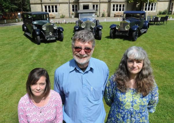 Rowfant House Vintage Car Rally - Claire O'Neill, Richard Bunning & Janet Finch (Pic by Jon Rigby) SUS-150630-083126008