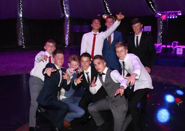 Oriel High School Prom    Pictures by Bex Spencer SUS-150629-150527001