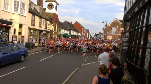 The Round Hill Romp gets underway in Steyning High Street
