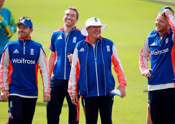 England's Ian Bell (left) head coach Trevor Bayliss (centre) and Ben Stokes (right) share a joke during the nets session ahead of the First Investec Ashes Test at the SWALEC Stadium, Cardiff. PRESS ASSOCIATION Photo. Photo credit: David Davies/PA Wire.