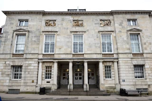 Lewes crown court ENGSUS00120130213161505