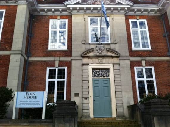 Edes House, West Street, Chichester ENGSUS00120140121171631