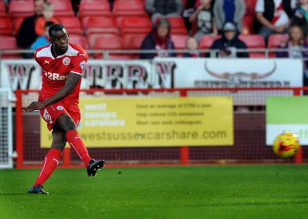 Crawley V Crewe 1-11-14 Izale McLeod equalised for Crawley (Pic by Jon Rigby) SUS-140111-192704002
