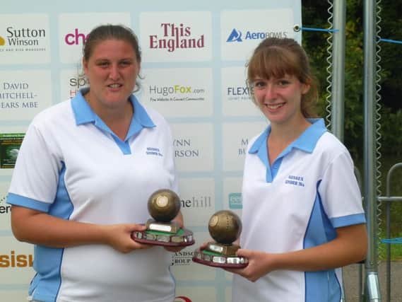 Bowls England National Junior Pairs winners Lorraine Kuhler and Emma Cooper (right)