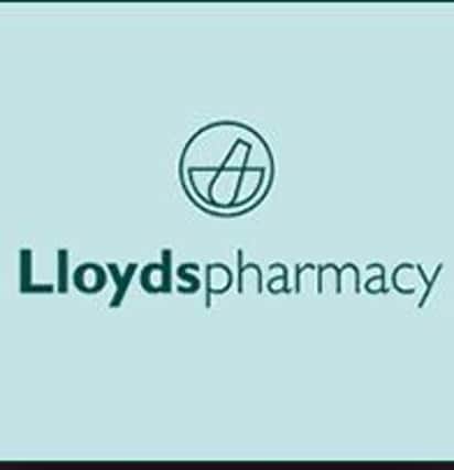 Lloyds Pharmacy SUS-150927-151221001