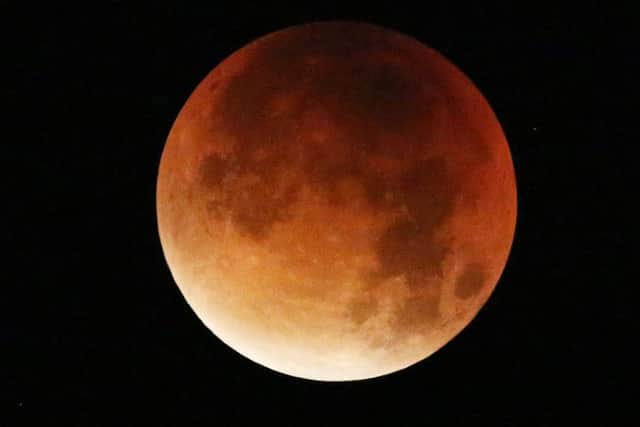 Photo by Eddie Mitchell. BLOOD MOON TAKEN FROM WORTHING  28-9-15 at  03.39 HRS hrs SUS-150928-075155001
