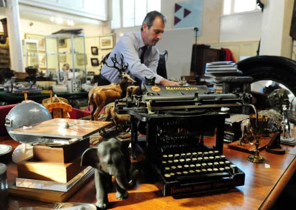 Sir Patrick Moore's typewriter PICTURE BY KATE SHEMILT ks1500489-1