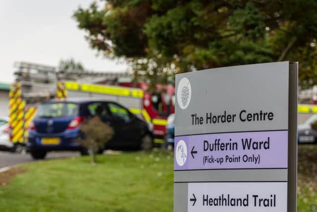 Fire at the Horder Centre in Crowborough. Photo by Nick Fontana. SUS-151010-123757001