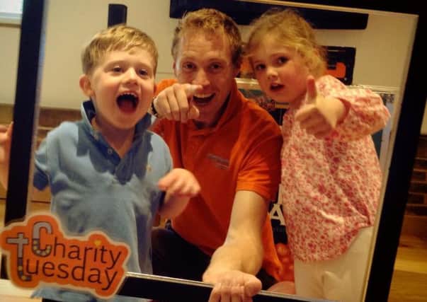 Childrens entertainer Tomfoolery supports Chestnut Tree House through Charity Tuesday parties gwnYmIECCA3HHB8ffy0q