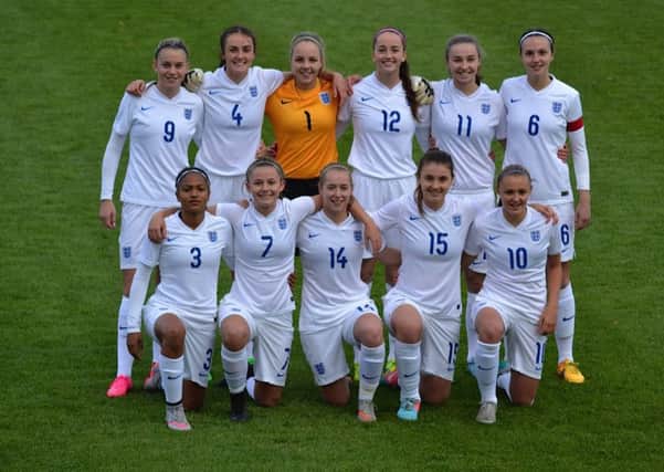 Hollie Olding (No4, back row) with the England team
