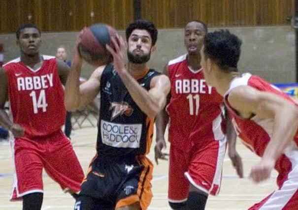 Tom Ward led Worthing Thunder with 21 points in their defeat to Team Northumbria on Sunday