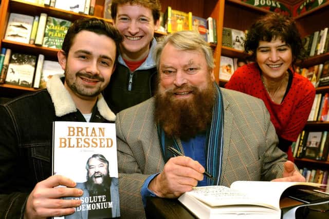 Brian Blessed with David Searle, Benjamin Coren and Waterstones Manager Kurde Atfield. Pic Steve Robards SR1526246 SUS-151121-132202001