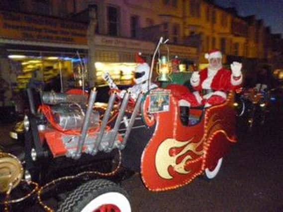 Bexhill 100 motoring clubs's Hot Rod Sleigh SUS-151130-124938001
