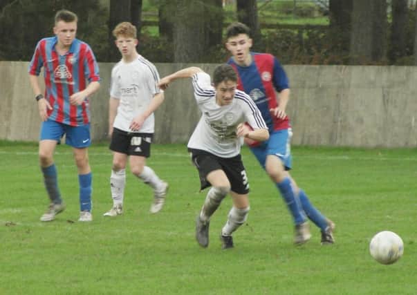 Loxwood under-18s v Broad Oak - Dennis Probee Youth Cup Pictures by Chris Llyod