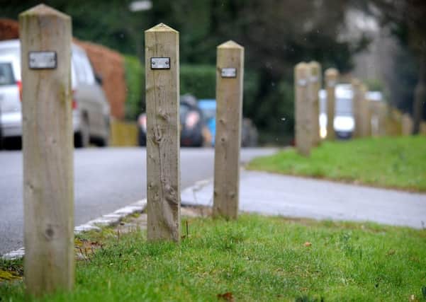 Verge marker posts in Cuckfield