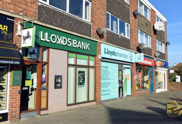 Lloyds bank closing in Polegate SUS-160113-225336008