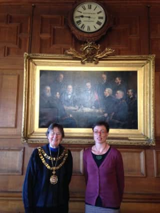 Mayor Janet Coles with Emma Tilley from the Eastbourne Herald in New Zealand