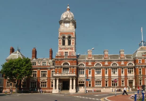 Eastbourne Town Hall SUS-140924-144506001
