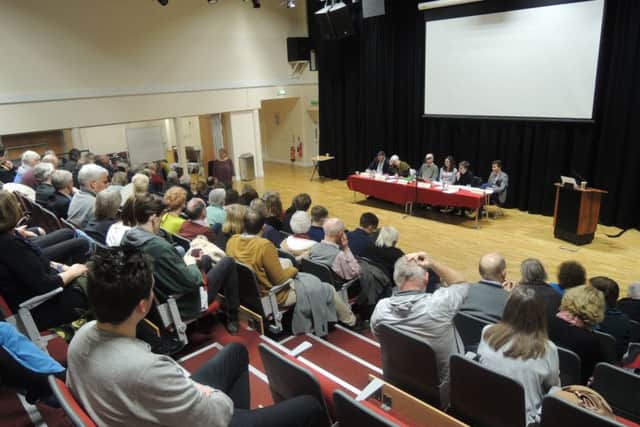Debate on Trident organised by Horsham Labour Party at the College of Richard Collyer (JJP/Johnston Press). SUS-160502-092605001