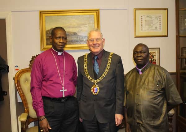 Mayor with Bishops SUS-160215-144724001