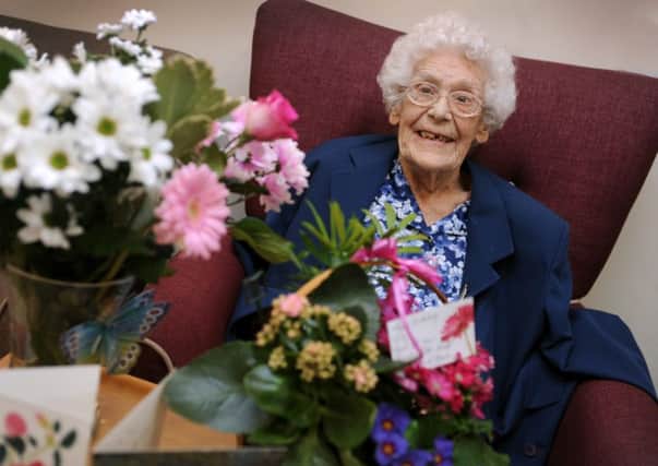 102 year old Ivy Beesley, Bexhill. SUS-160203-071658001