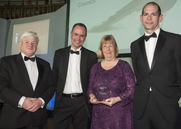 Eastbourne Borough Council wins an award SUS-160903-110620001