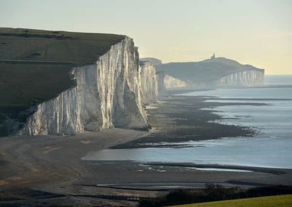 Seven Sisters and Beachy Head. ENGSUS00120131126143641