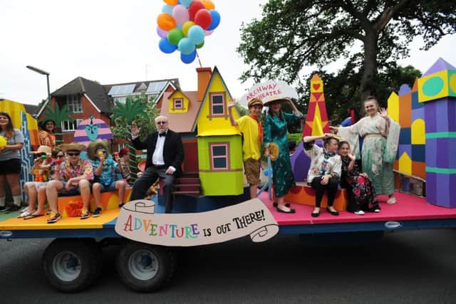 Horley Carnival 20/6/15 (Pic by Jon Rigby) SUS-150622-095324008