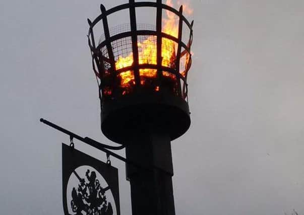 Henry Smith MP  attended the lighting of the Beacon in Tilgate Park (Thursday 21st April) to mark HM The Queens 90th birthday.
jpco-27-04-16-beacon SUS-160422-135844001