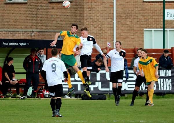 Action between Pagham and Horsham / Picture by Roger Smith