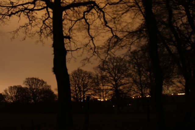 The 'organge haze' of light pollution over Crawley SUS-160425-162924001