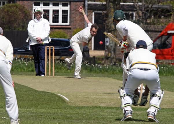 DM16114320a.jpg Cricket: Broadwater v Crawley Down (batting). Photo by Derek Martin SUS-160430-214117008
