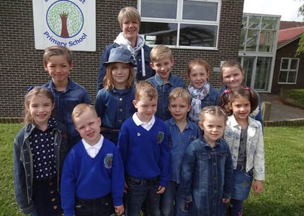Billingshurst Primary School pupils in denim for Dementia Awareness Week